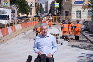 Мэр Москвы Сергей Собянин осмотрел ход комплексного благоустройства улицы Большая Ордынка, которое проводится в рамках программы "Моя улица"