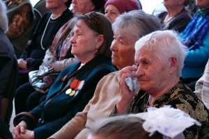 699 ветеранов ВОВ, проживающие в районе Братеево, награждены в прошлом году юбилейными медалями «70 лет Победы в Великой Отечественной войне 1941-1945 гг.»