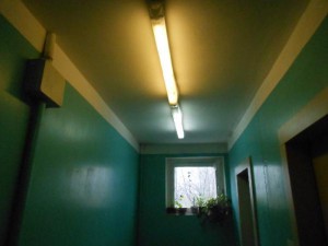 Исправленное освещение в подъезде многоквартирного дома в районе Братеево