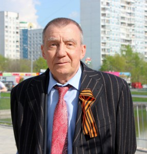 Анатолий Грузд поздравил ветеранов с Днем Победы