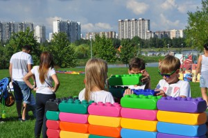 Дети в Братеевском парке