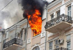Несоблюдение жителями правил пожарной безопасности  приводит к пожарам