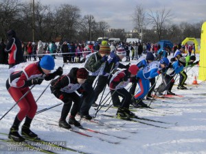 Участники гонки «Лыжня России» 