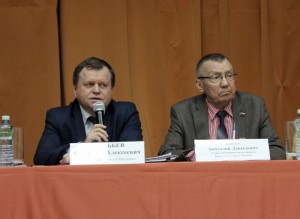 На фото слева глава управы района Братеево Александр Воробьев, справа - глава муниципального округа Братеево Анатолий Грузд