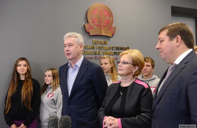 Мэр Москвы Сергей Собянин открыл сегодня новый бассейн для студентов МГМУ