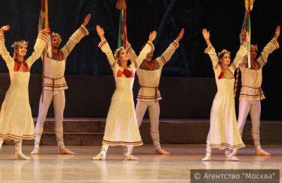 Начал работу международный фестиваль танца «Москва объединяет друзей»