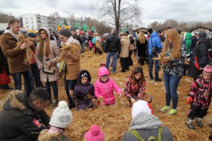 Празднование Масленицы в музее-заповеднике "Коломенское"
