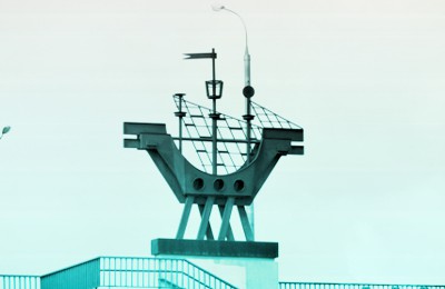 Статуя корабль - достопримечательность района Братеево