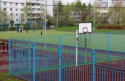 Баскетбольная площадка в районе Братеево