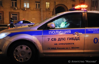 В районе Братеево задержаны подозреваемые в грабеже