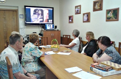 Клиенты центра соцобслуживания района Братеево на онлайн-презентации