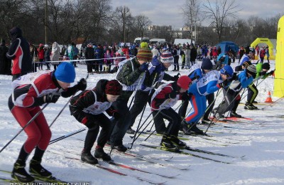 Участники гонки «Лыжня России»