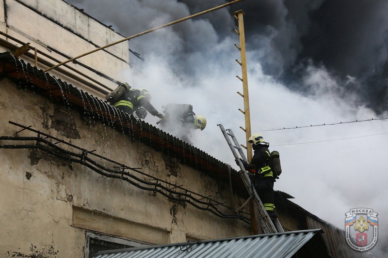 пожар, возгорание, пожарные