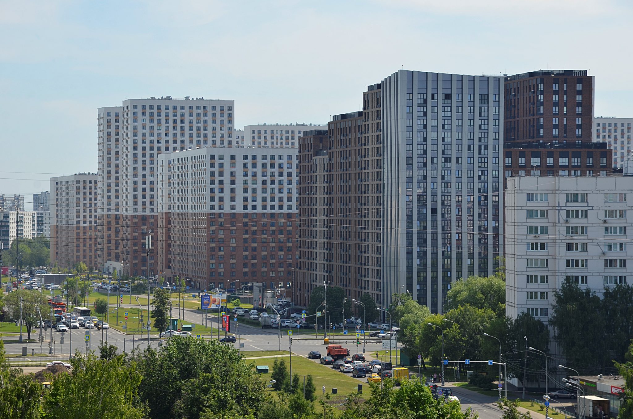 Город сдан. Столичная улица.