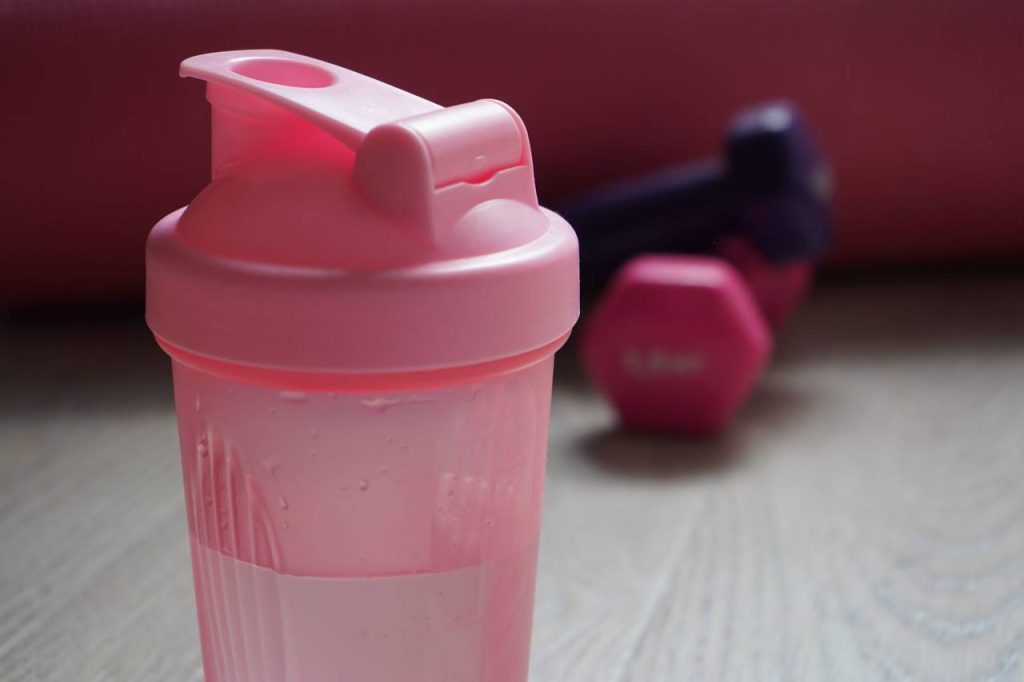 Видеотренировку по ОФП разработали сотрудники ДСЦ «Мир молодых». Фото: Анна Быкова, «Вечерняя Москва»