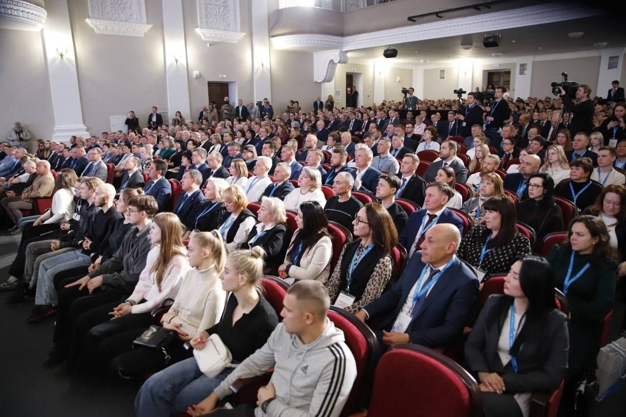 Глава МО Антон Власенко принял участие в форуме «Малая Родина — сила России». Фото: страница Антона Власенко в социальных сетях
