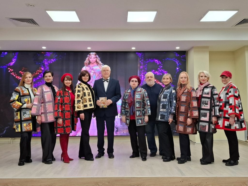 Сотрудники ДСЦ «Мир молодых» провели мероприятие «Модный салон». Фото: официальная страница ДСЦ «Мир молодых» в социальных сетях