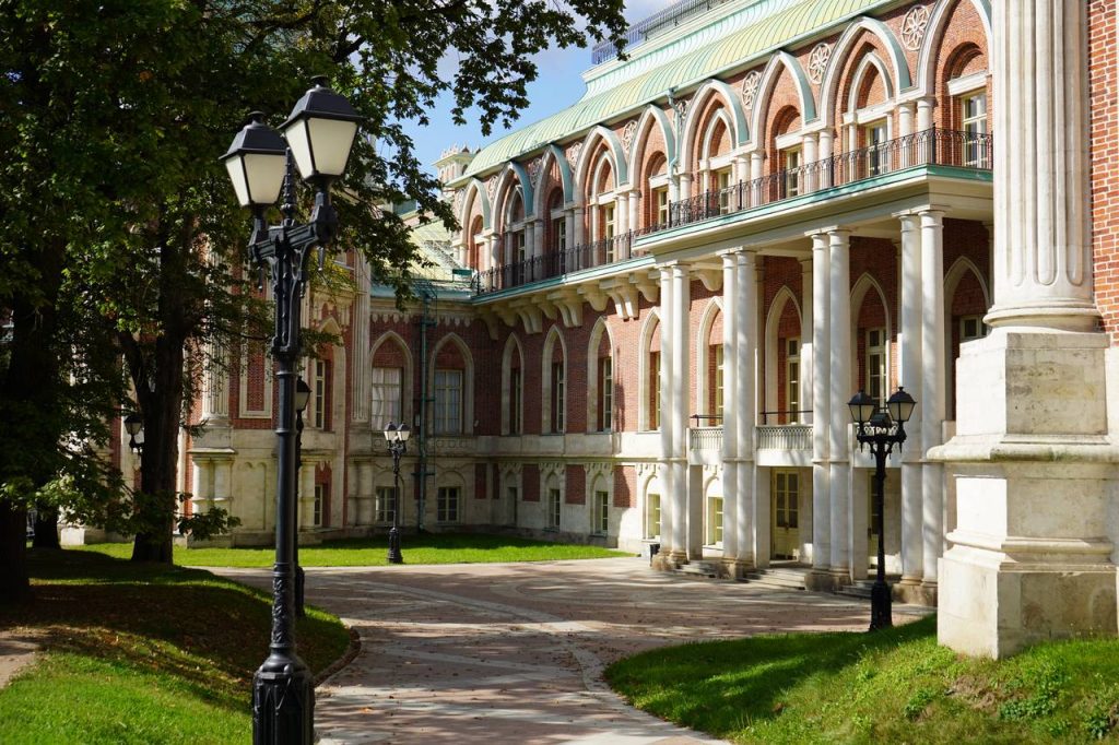 Международный день йоги пройдёт в Царицыне и на ВДНХ. Фото: Анна Быкова, «Вечерняя Москва»