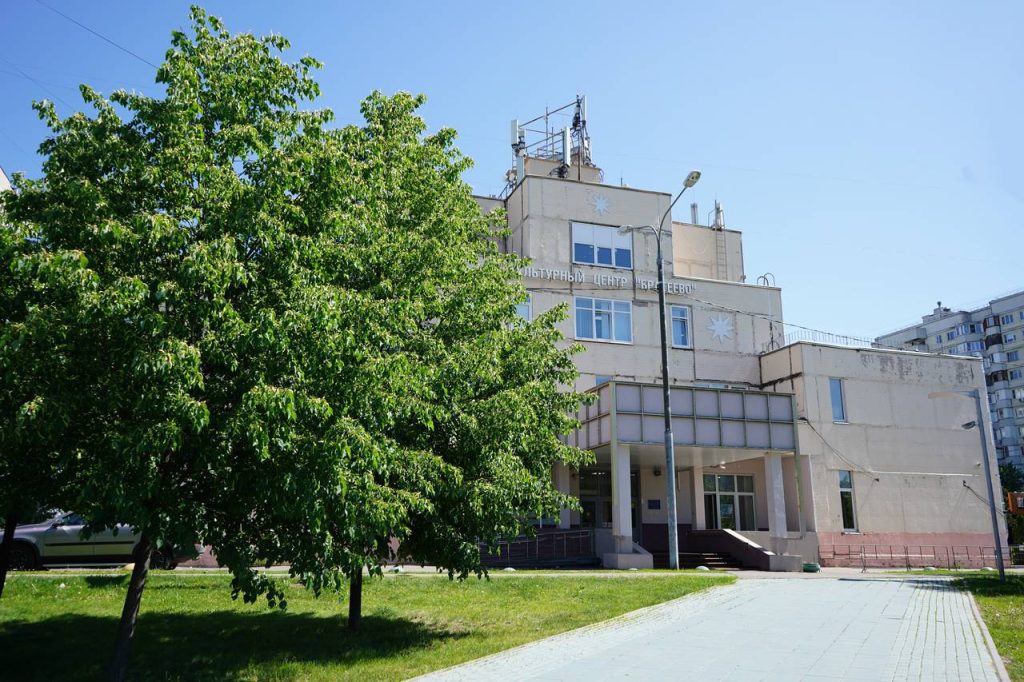 Турнир по дартсу проведут сотрудники КЦ «Братеево». Фото: Анна Быкова, «Вечерняя Москва»