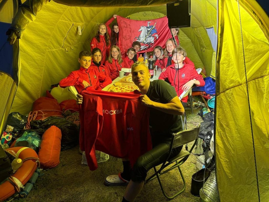 Представитель школы №1034 принял участие в «Школе безопасности» в Ельце. Фото: официальная страница школы №1034 имени Героя Советского Союза Вячеслава Маркина в социальных сетях