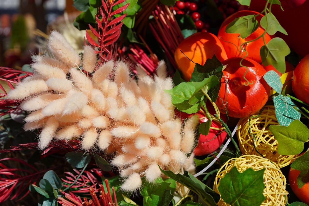 Глава МО Братеево поздравил жителей района с Днем знаний. Фото: Анна Быкова, «Вечерняя Москва»