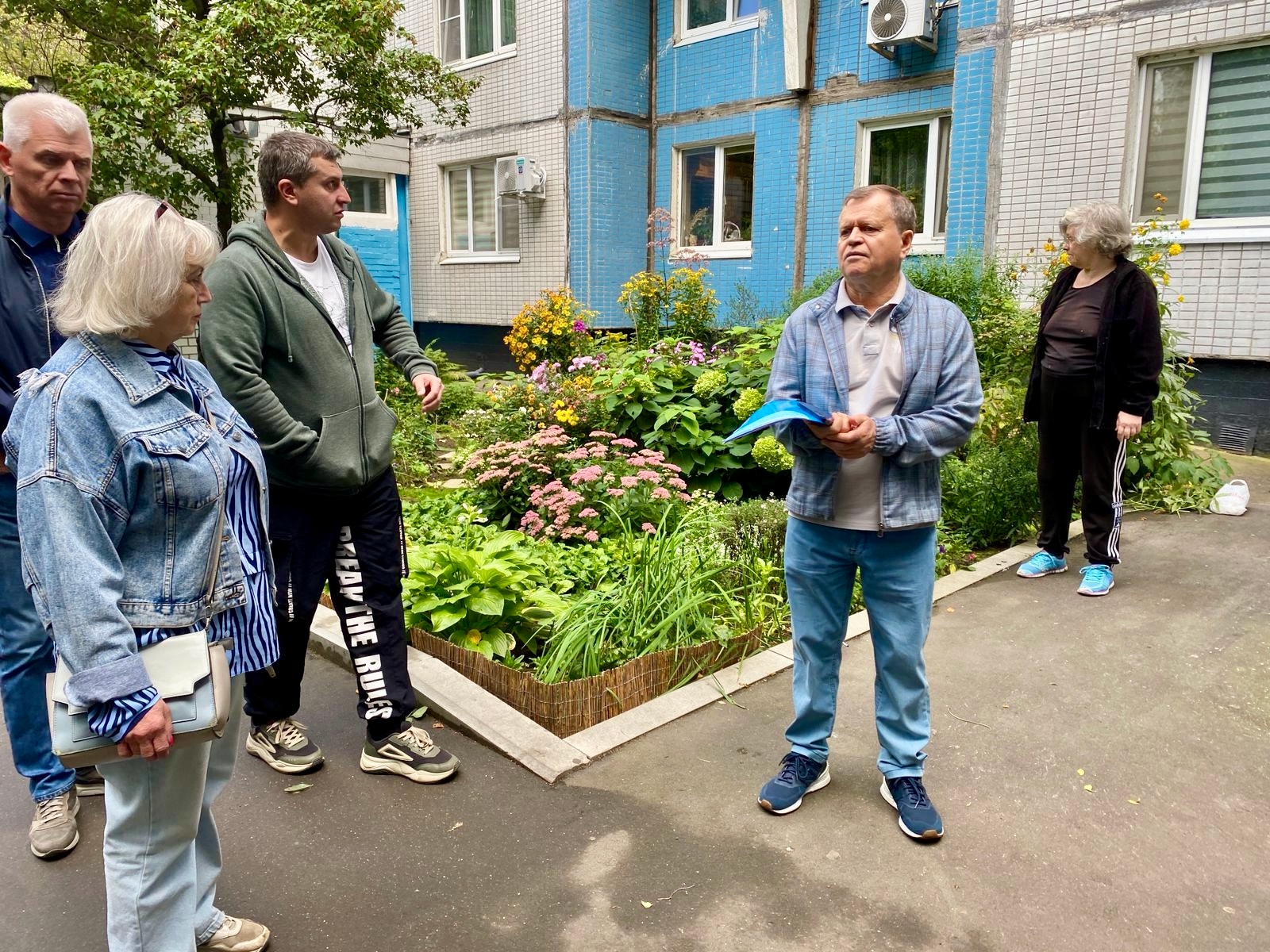 Еженедельный обход Братеева состоится с главой управы. Фото: страница управы района Братеево в социальных сетях