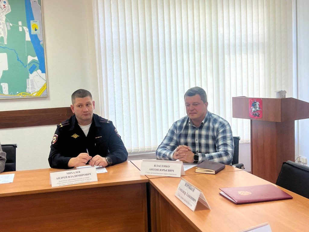 Глава МО Братеево принял участие в очередном заседании. Фото: Telegram-канал Антона Власенко