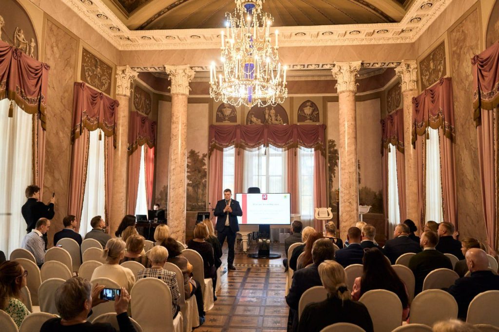 Глава МО Братеево посетил очередное расширенное заседание общественных советников. Фото: Telegram-канал аппарата Совета депутатов района Братеево