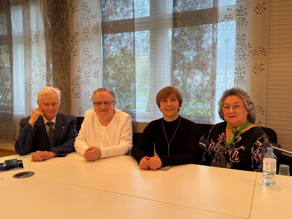 Ирина Гонцова приняла участие в совещании совета ветеранов — фото и видеорепортаж. Фото: Анастасия Сёмина, «Вечерняя Москва»