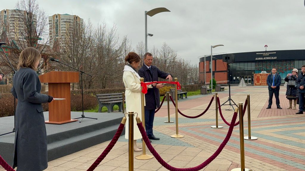 Открытие Сквера казахстанско-российской дружбы прошло в Братееве. Фото: управа района Братеево в социальных сетях