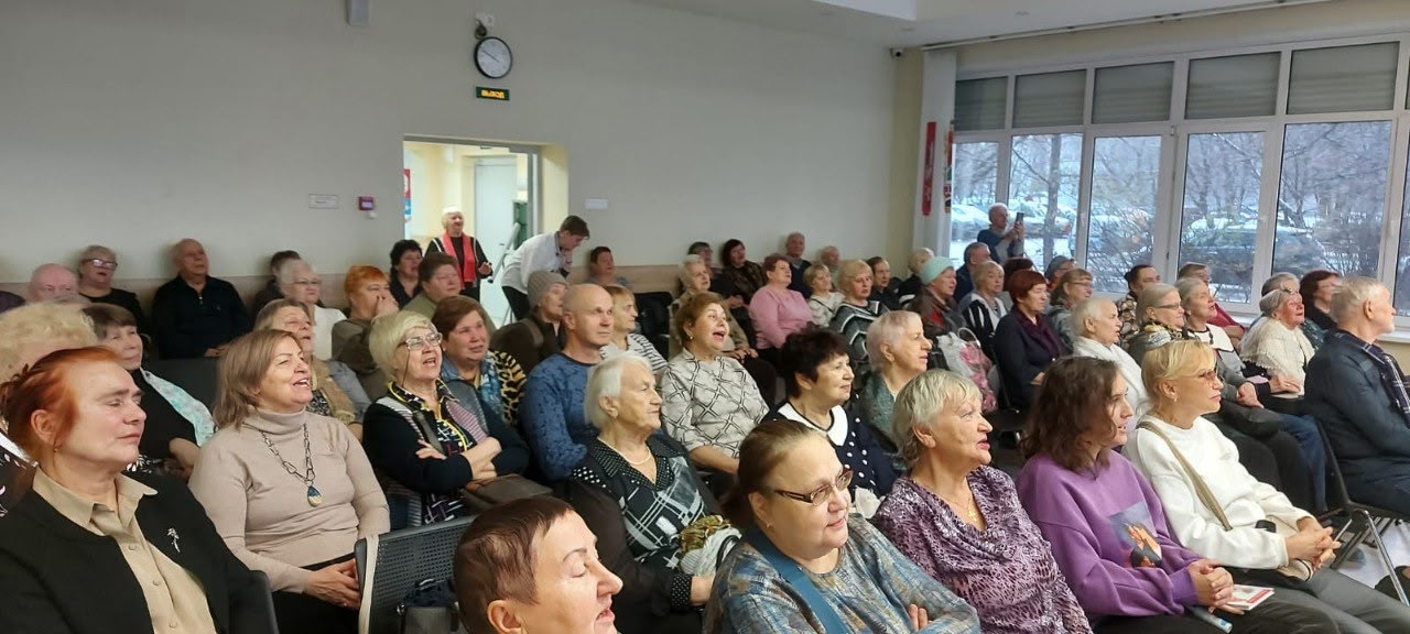 Осенний концерт прошел в Братееве. Фото: страница Объединения культурных и досуговых центров Южного административного округа районов Братеево и Зябликово в социальных сетях