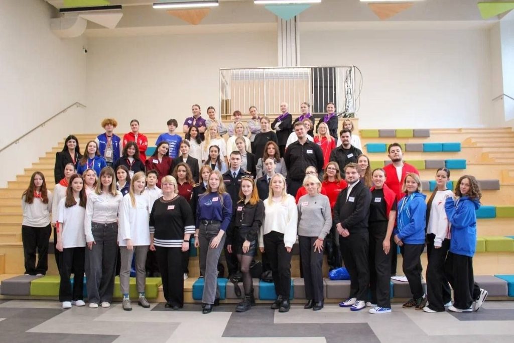 Ученики школы №998 приняли участие в конкурсе вожатых. Фото: страница школы №998 в социальных сетях