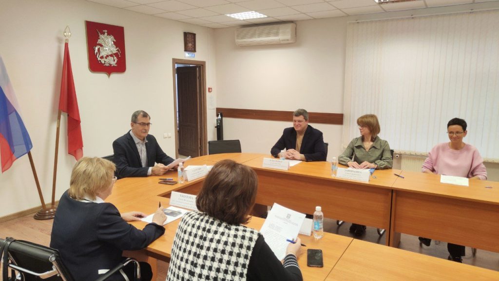 Депутаты МО Братеево приняли участие в публичных слушаниях. Фото: Telegram-канал аппарата Совета депутатов района Братеево