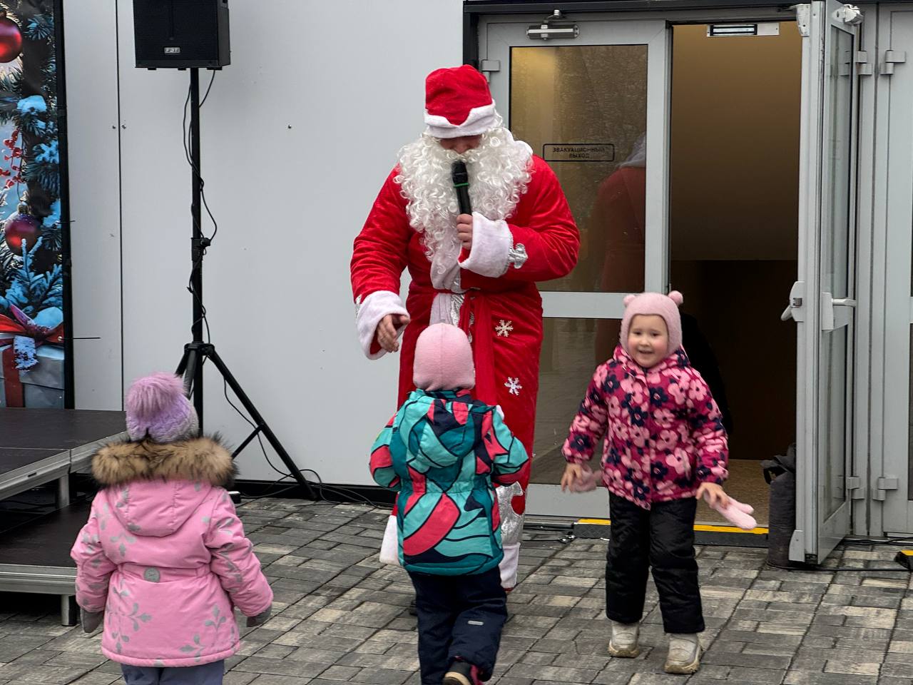 Новогодние гулянья прошли в Братееве — фото- и видеорепортаж. Фото: Анастасия Сёмина, «Вечерняя Москва»