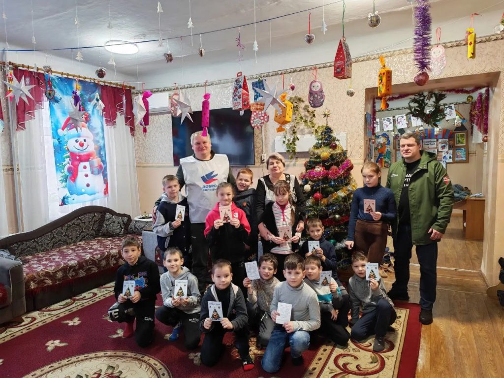 Антон Власенко принял участие в очередной гуманитарной поездке. Фото: Telegram-канал Антона Власенко